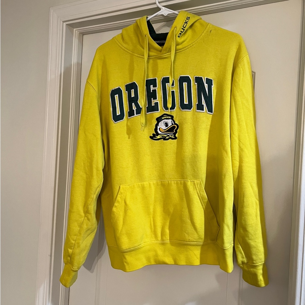 Oregon Ducks yellow stitched hoodie